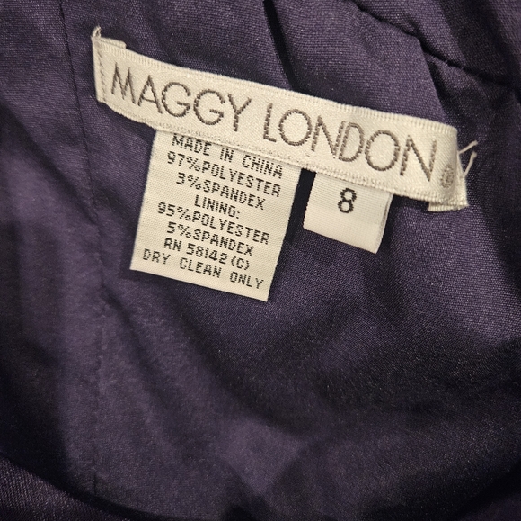 Maggy London Purple Bow Dress, Size 8 - Picture 5 of 5